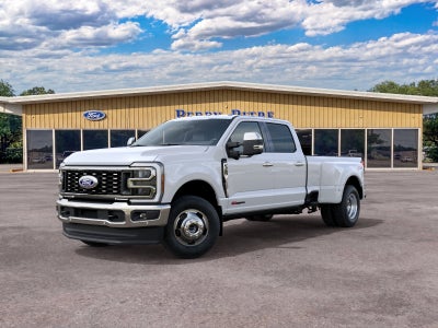 2027 Ford Super Duty F-350® Lariat®