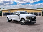 2027 Ford Super Duty F-350® Lariat®