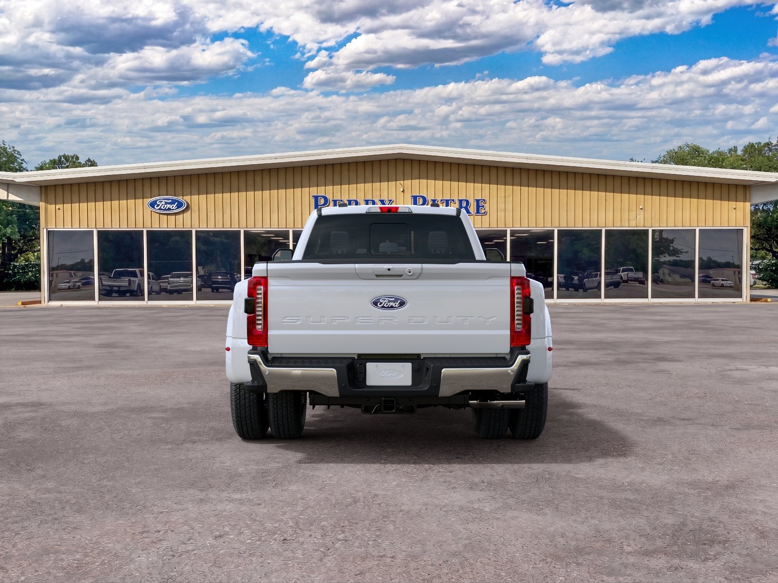 2027 Ford Super Duty F-350® Lariat®