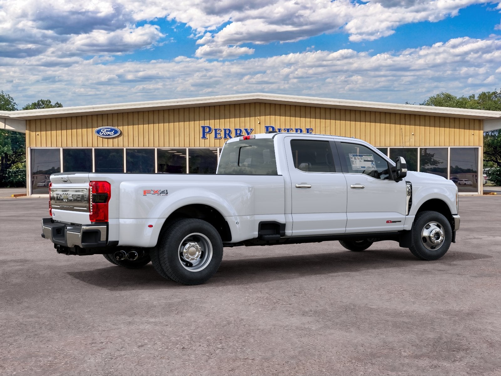 2027 Ford Super Duty F-350® King Ranch®