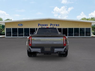 2026 Ford Super Duty F-350® King Ranch®