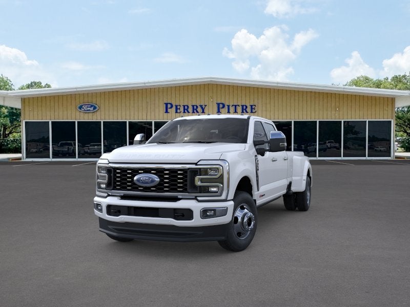 2026 Ford Super Duty F-350® Platinum®