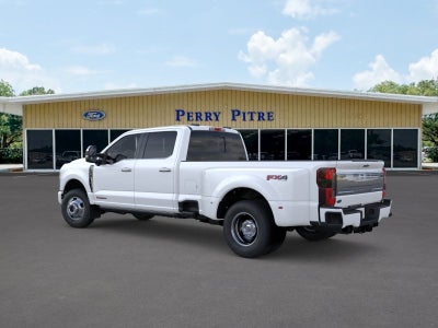 2026 Ford Super Duty F-350® Platinum®