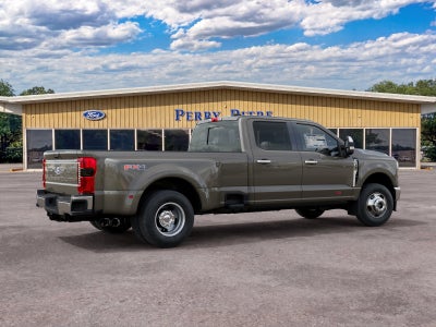 2027 Ford Super Duty F-350® Lariat®