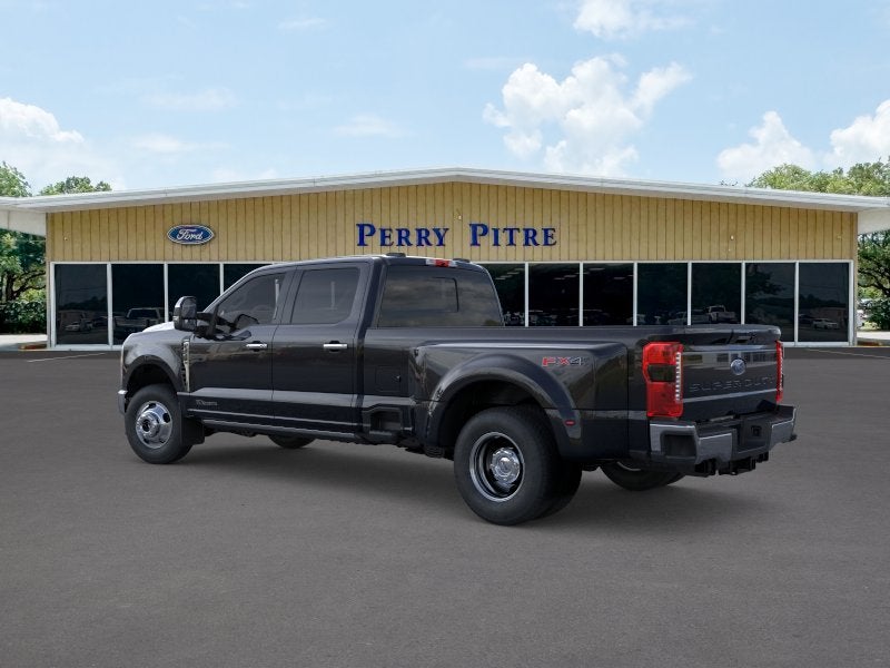 2026 Ford Super Duty F-350® Lariat®