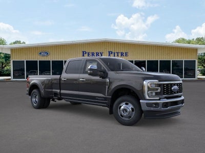 2026 Ford Super Duty F-350® Lariat®